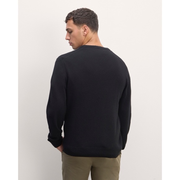 Everlane The Cashmere V-Neck Sweater Black Pullover Minimal Slim Fit Fall Winter - Picture 4 of 12